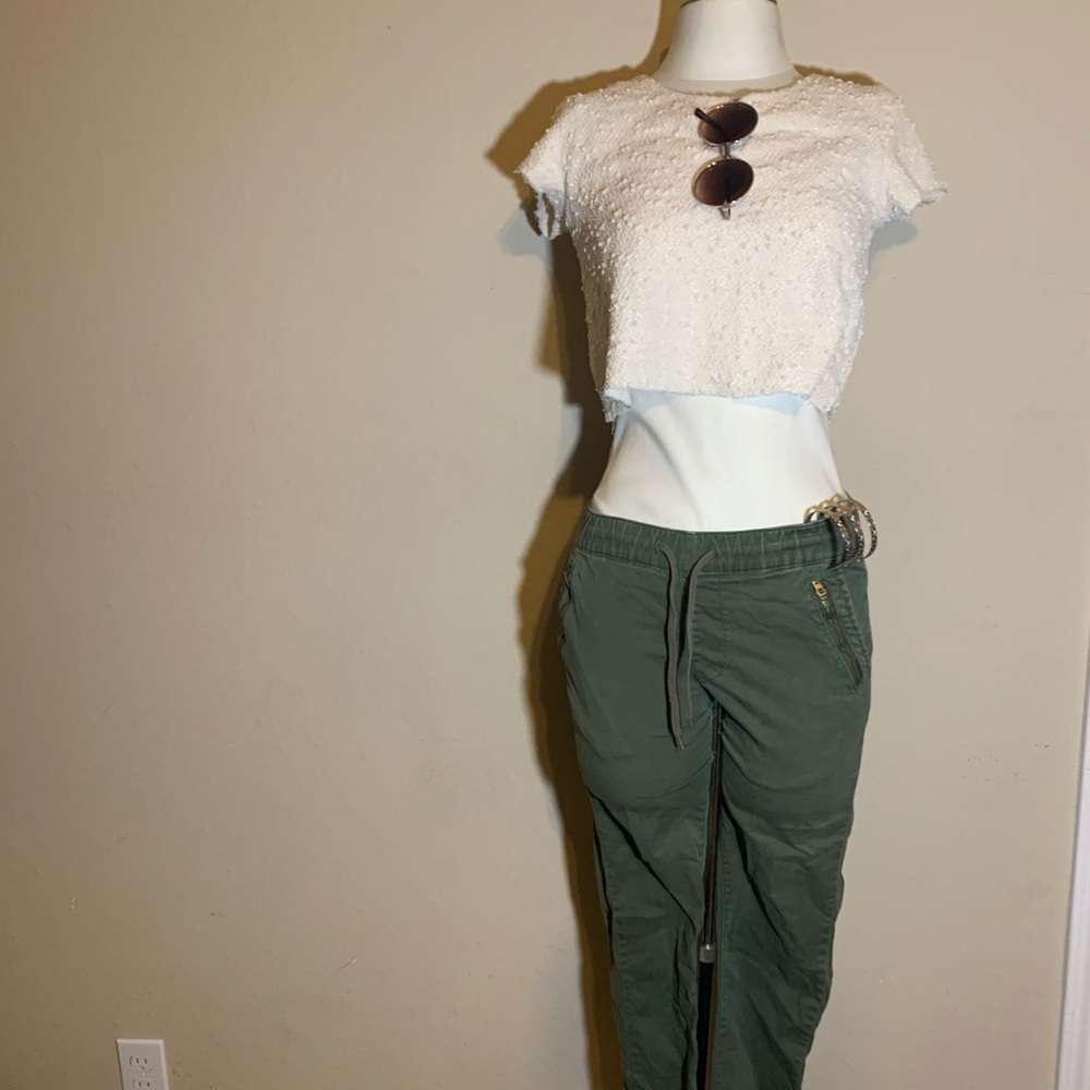 Cute Outfit: sunglasses,Joggers, Croptop, cuff